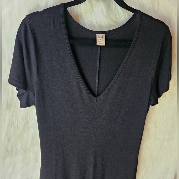 Smash + Tess Classic Black V-Neck Jumpsuit - Picture 2 of 9